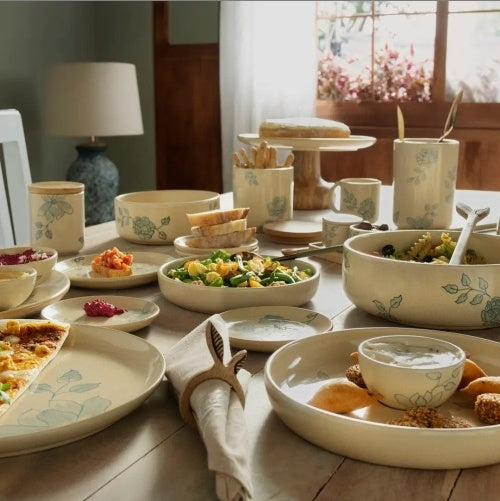 Ceramic Nut Bowl – Elegant Eggshell Snack Dish