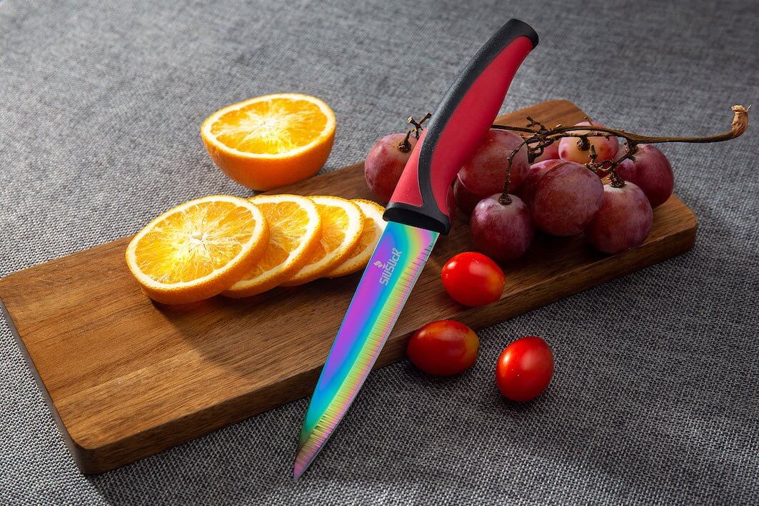 Steak Knife Set 4 Rainbow Titanium Coated Blades & Red Handles