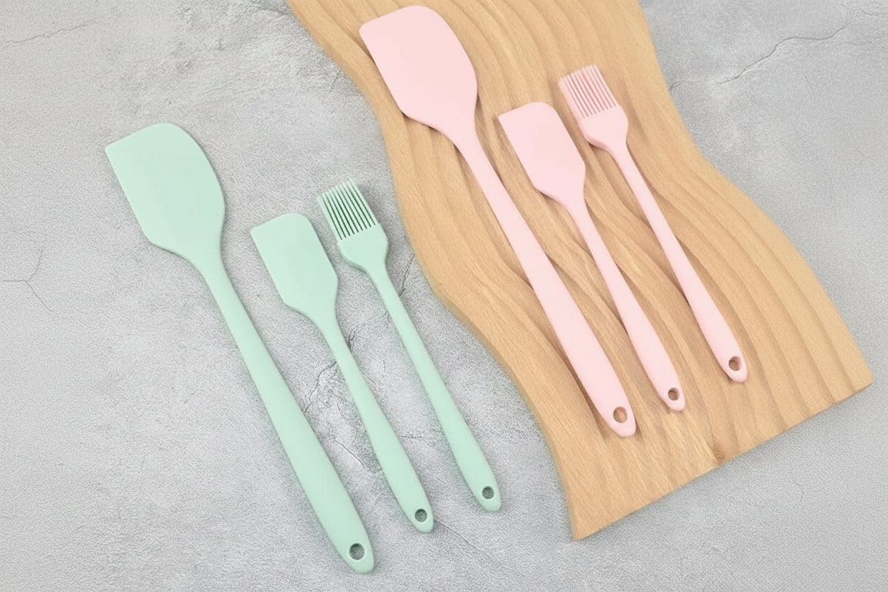 3-Piece Silicone Cream Scraper Set