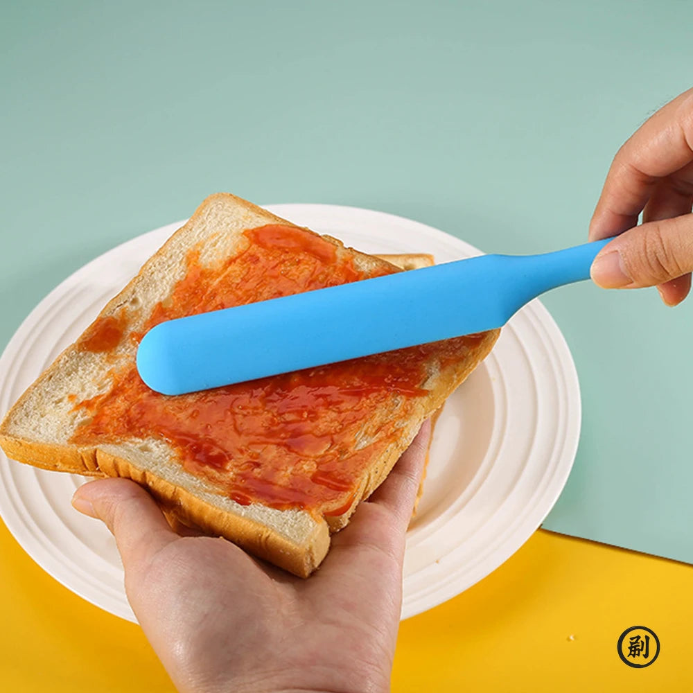 Nordic Silicone Cake Spatula — Food-Grade Heat-Resistant Scraper
