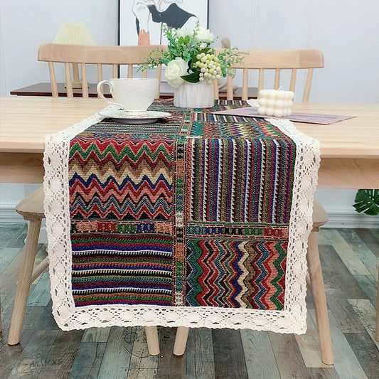 Vintage Lace Trim Table Runner with Bohemian Flair - Elegant Indoor Tablecloth Decoration for Home Décor