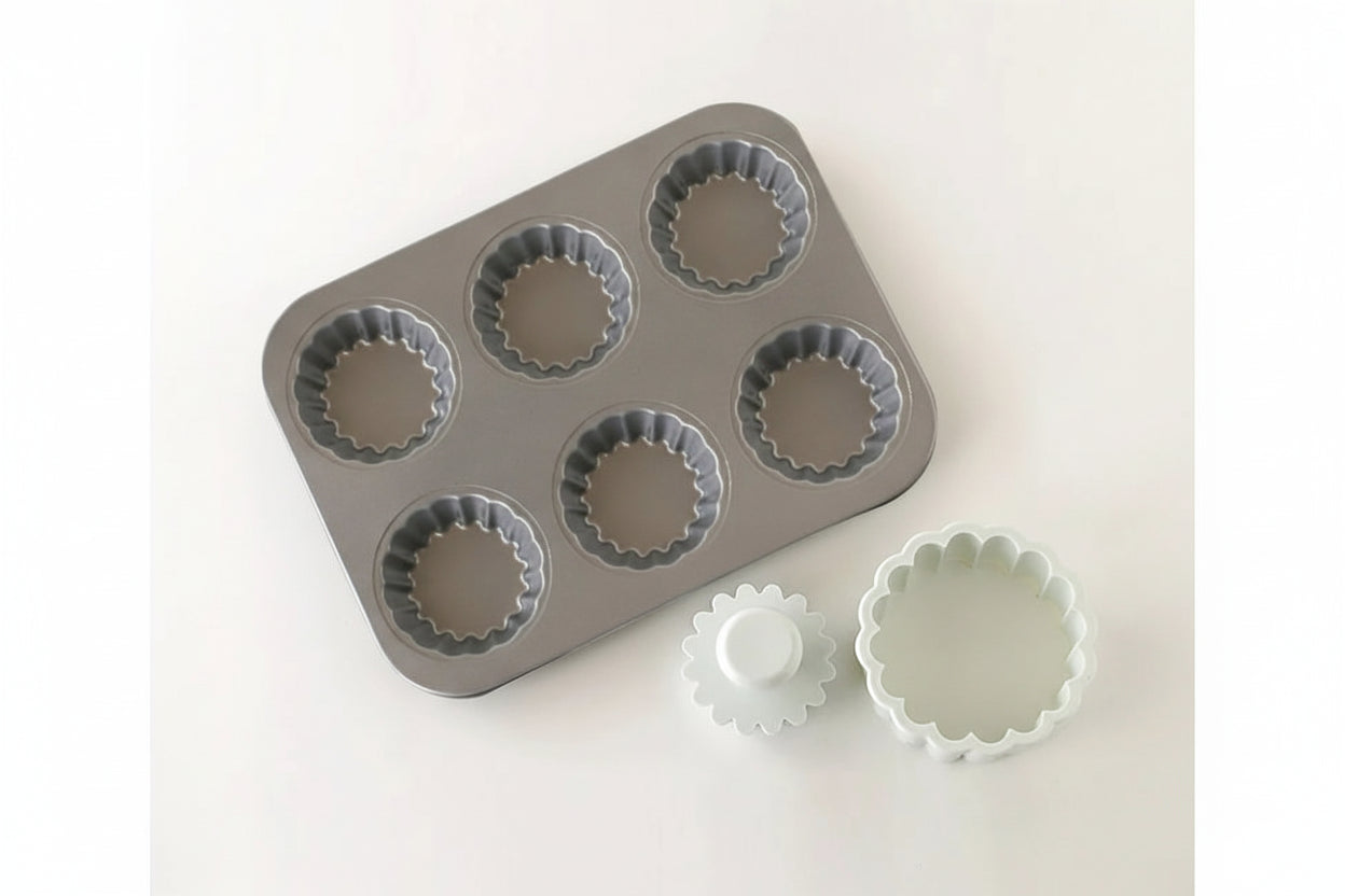 Carbon Steel Flower Bakeware Mold